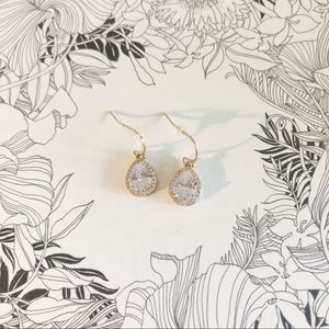 Gold Tear Drop Crystal Earring